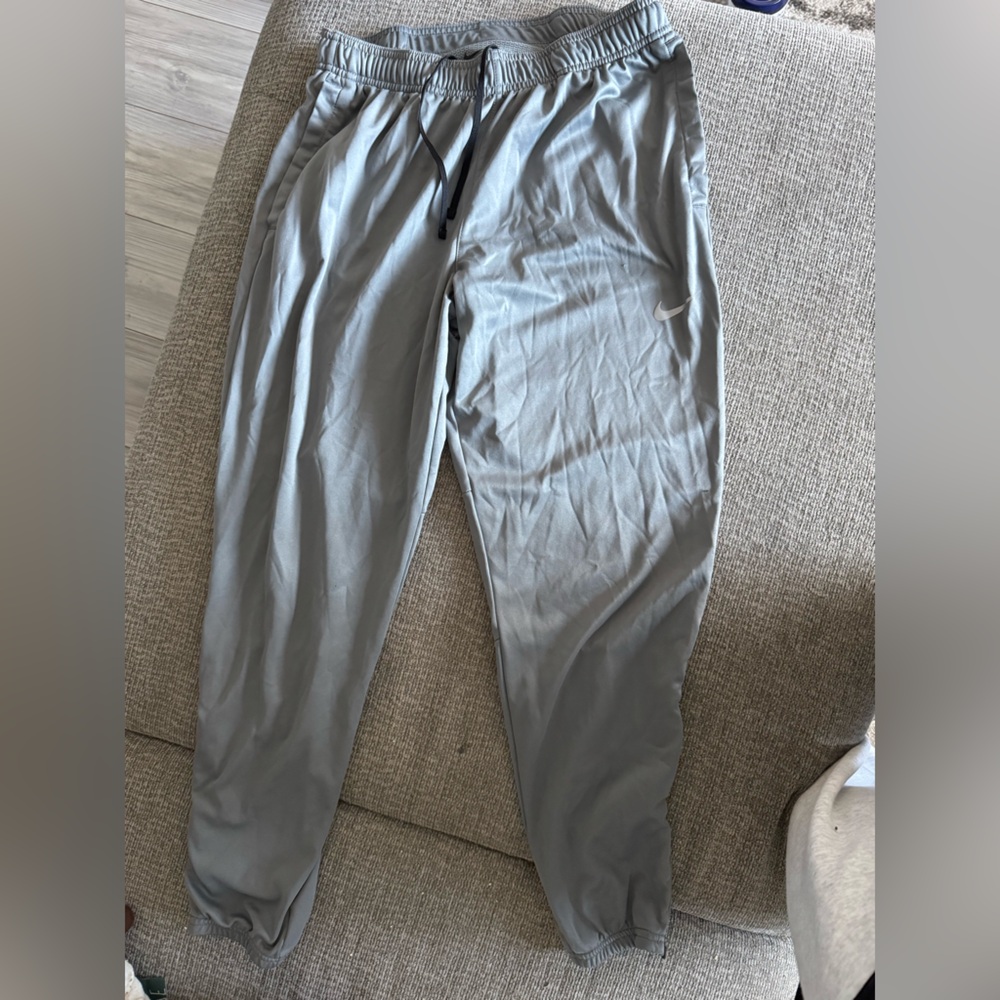Nike Men's Light Gray Joggers